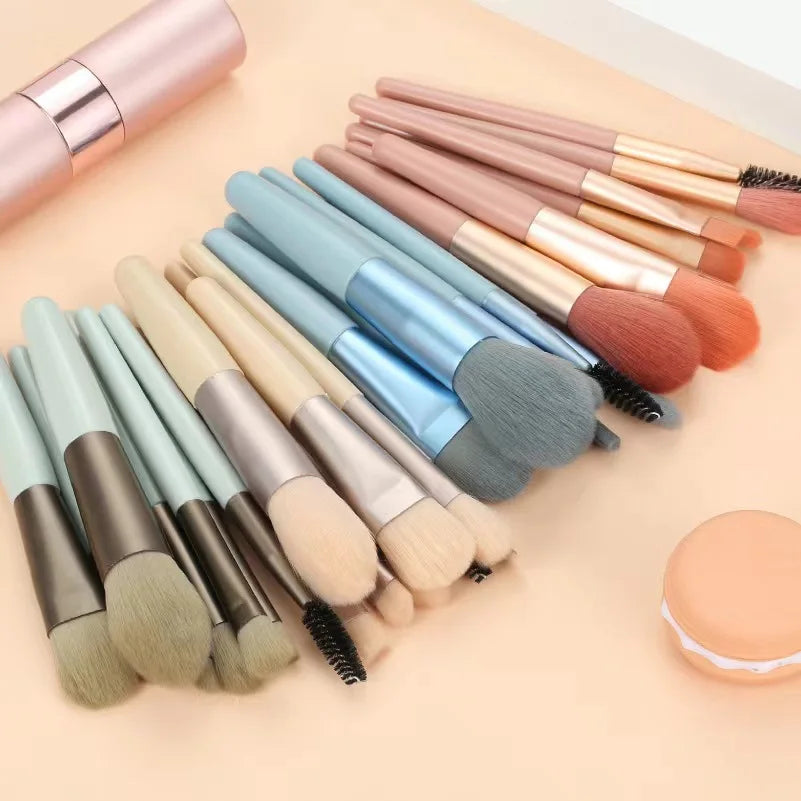 Hot selling portable 8-piece professional makeup brush set beauty tools makeup foundation blush concealer beauty tools brush eye